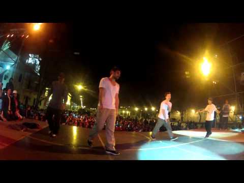 Ficu 2012 - Popping 2vs2 Final - J-Dem & Jose Tapia vs July Alcântara & Gusti Gonzales