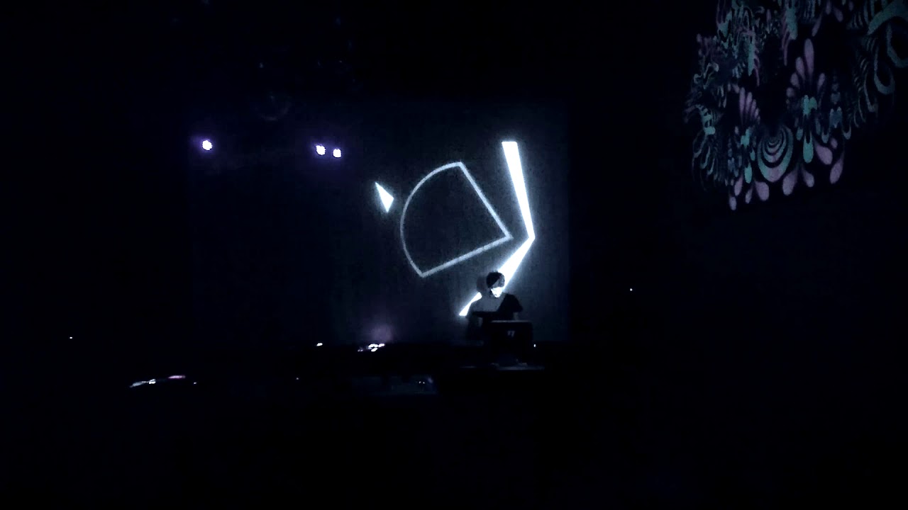 Number Eleven - Live at Landing '19-08-10