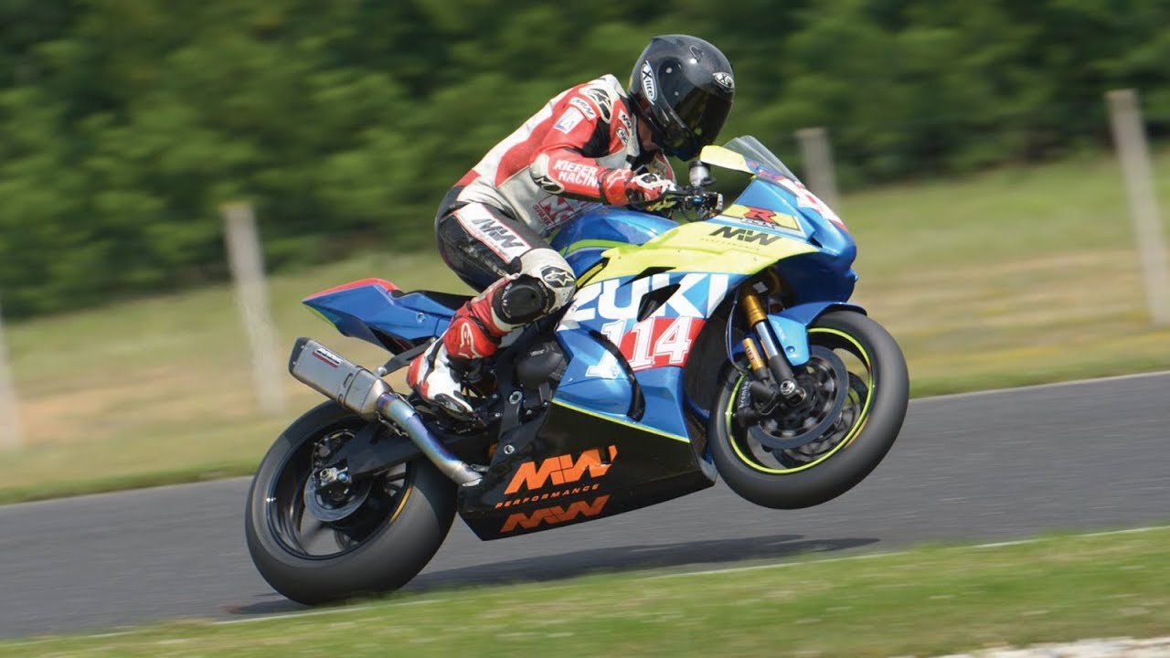 Suzuki GSX-R1000 - Laczkó Máté - Pannónia-ring
