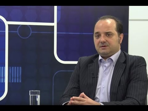 A STA VI MISLITE - ALEKSANDAR RAKOVIC - Cudno ponasanje vladike Amfilohija - Tv Ras