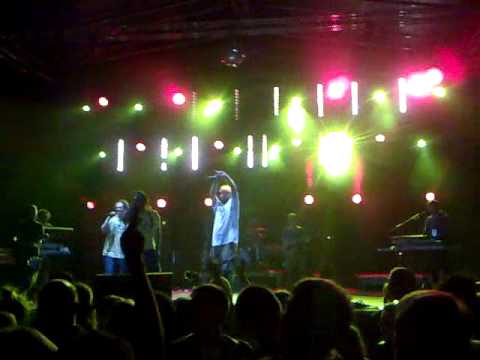 Natural Dread Killaz & Riddim Bandits - Marsz ku wyzwoleniu konopii (live) Dobremiastock 2014