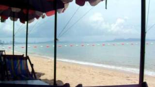 preview picture of video 'JOMTIEN BEACH EMPTY'