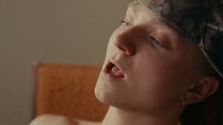 Video zu 'Babyboy' ansehen Video zu 'Babyboy' ansehen