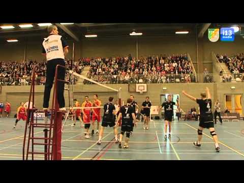 Interviews na de wedstrijd Netwerk STV - Draisma Dynamo van 1 april 2012