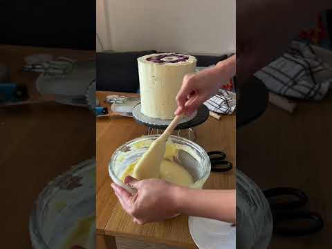 Icing a Wedding Cake with White Chocolate Ganache #asmr