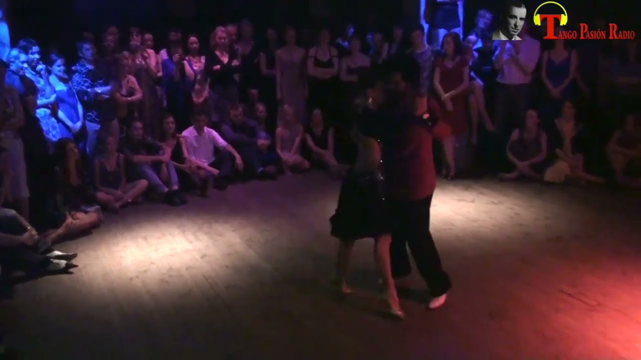 Video thumbnail for CON FLAUTA Y GUITARRA Hector Varela - F.Soler, J.Falcon Ballano: Mariana Montes - Sebastian Arce