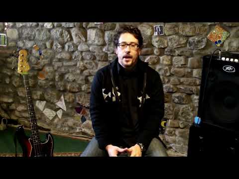 tecnica dello slap  principianti  - impostazione mano destra, mano sinistra ,  pull  e double thumb