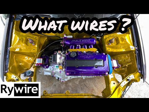 Rywire civic tucked harness looks amazing and Turbo manifold is on but found a problem !
