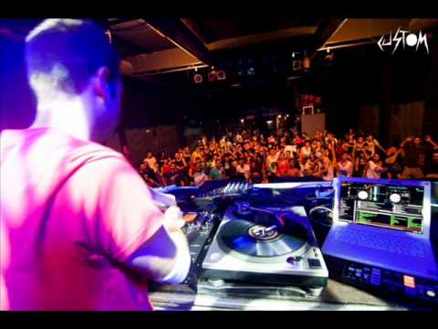 Dj Assassin * Live Set en Sala Custom (Sevilla)