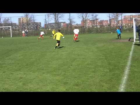 Reiger Boys E5 - De Foresters E5, op 18 april 2015.