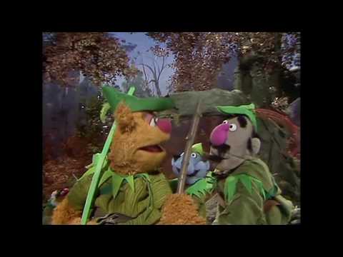 Muppet Songs: Fozzie Bear - Proper Cavorting