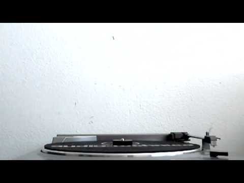 45rpm: Love Will Keep Us Together/Gentle Stranger - The Captain & Tennille, 1975 - A&M 1672