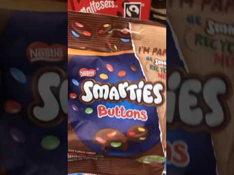 # SMARTIES BUTTONS 🤩 😋🥰 #  ASMRCHOCOLATE # SHORTS