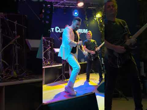 Burak Kut - Intro, Tahtalara Vur (Canlı-Live-Konser) Bodrum-Marina Yatch Club @BurakKutOfficial