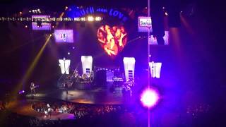 P!nk - Leave Me Alone (I'm Lonely) [Live]