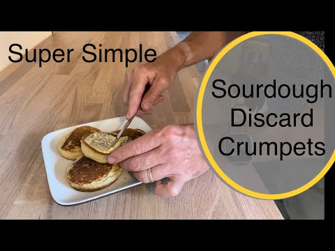 Easy Sourdough discard crumpets