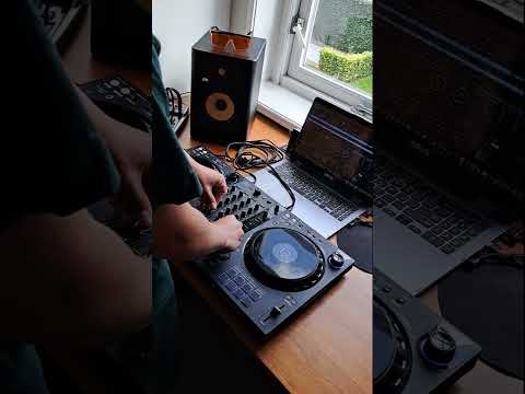 Something Just Like This (Don Diablo Remix) vs Midnight City (Eric Prydz Private Remix) LIVE MASHUP