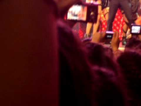 Vegas ft Kostas Martakis Live @ Mad VMA 2010 Tous ponaei-Kane oti thes