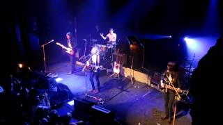 Théodore Paul & Gabriel: Chasing the sea (2013-03-18: La Cigale, Paris, FR)