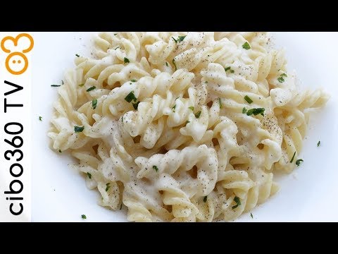 Pasta ai 4 formaggi ricetta senza panna