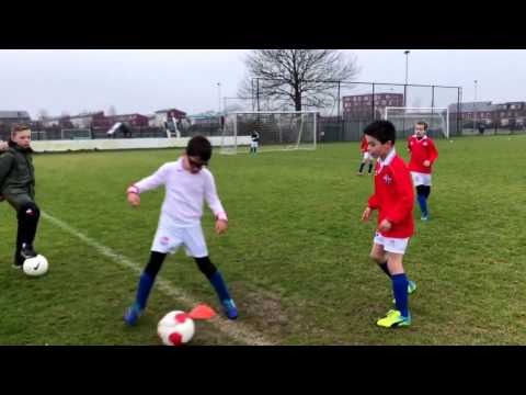 Pilot KNVB 6 tegen 6 bij de F-jes van S.V. Hoofddorp