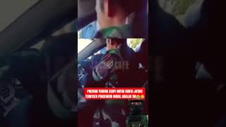 Download lagu THUGS CHOOSE THE WRONG OPPONENT!! THOUGHT IT WAS A DRIVER, TURNED OUT TO BE A SOLDIER #shortvideo... mp3