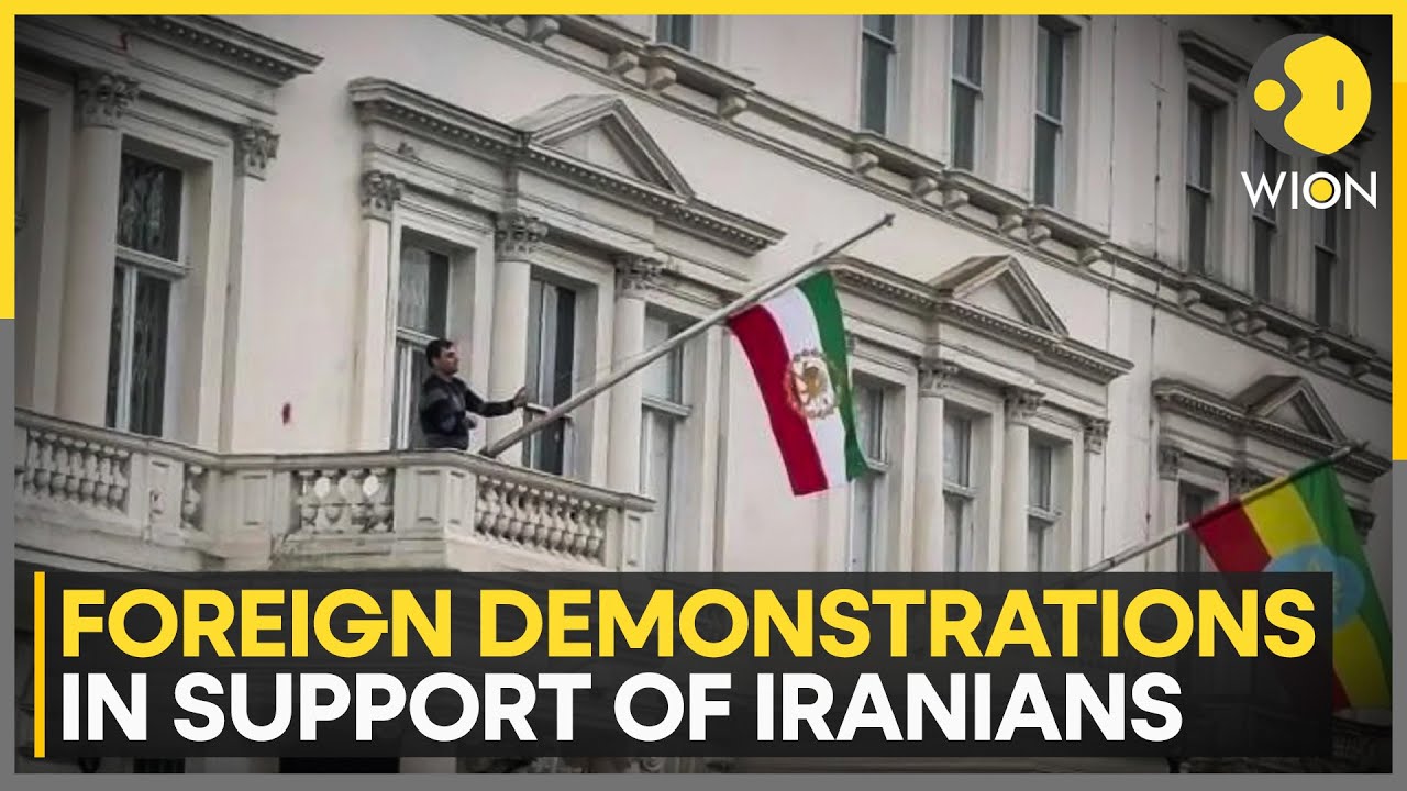 Hundreds Rally Outside White House Against Iran's Khamenei | WION News