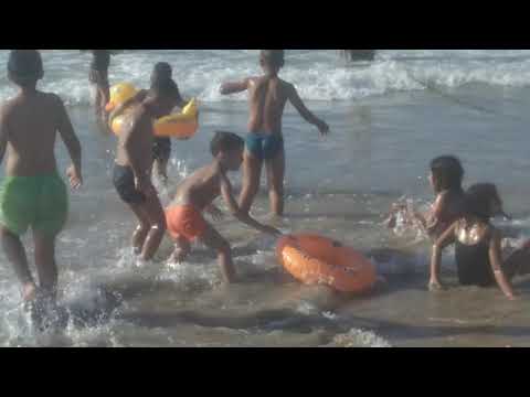 بحر المعموره لاتأمن غدر البحر معكم naglaa zayed