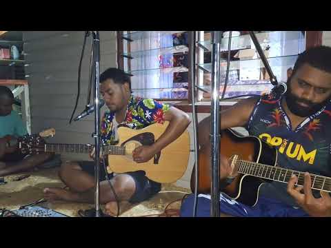 Senivuga Brothers- Na lasu o cakava(cover)