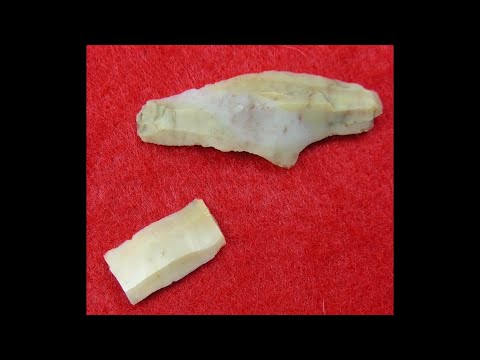 GRAVETTIAN, Europe, Maryland Jasper, and Flint ridge, uniface.