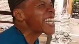 Download lagu Nenek ketawa mp3