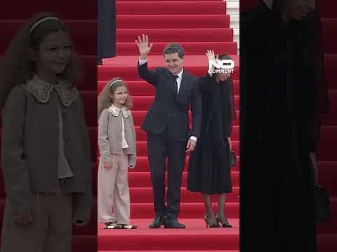 Sfințirea picturii Catedralei Naționale: Nicușor Dan, prezent la slujbă