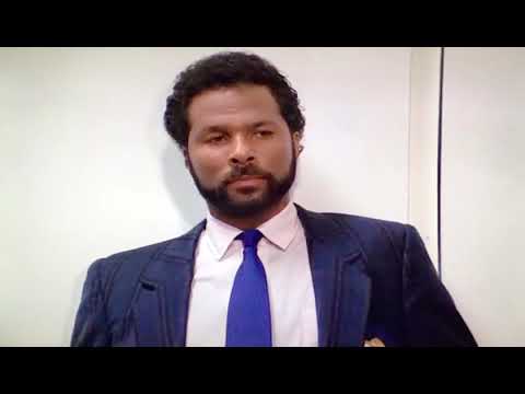 Miami Vice - "Blood and Roses" - Ferrari Testarossa full throttle