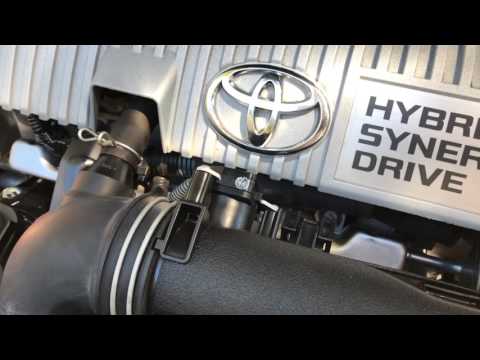 Thumbnail for How To Clean a Hybrid Engine by Car