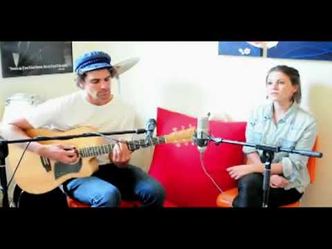 Pine Street Sessions - Josh Fergus/Kelsey McLean - 'Beautiful Day'