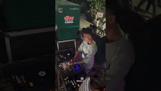 Download lagu Mere Samne Wali khidaki Main🫣😁#djsahilsolapur#djinglife #trending #dj #remix #djsongs#djmusic#dance mp3