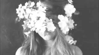 Kliche - Adore The Girls & Flowers