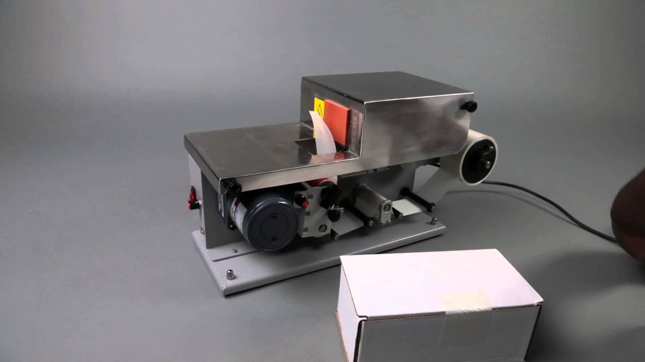 Tach-It Model #6425 Semi-Automatic L-Clip Tape Box Sealer