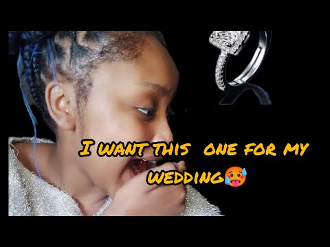 I thought it was my wedding cake😂♥//looks soo sweet..Best gift ever🥺🤩