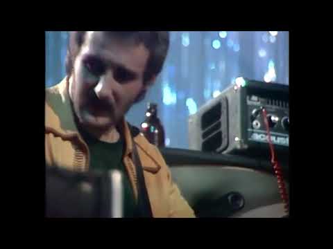 Focus - Something wrong happens during Sylvia in Dublin 1973 (broken guitar string)