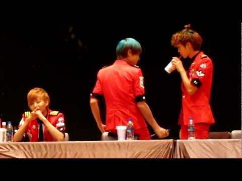 120804 Incheon Fansign - Random 2