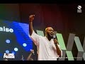 Neon Adejo Sings Eze Ebube at Global Impact Church