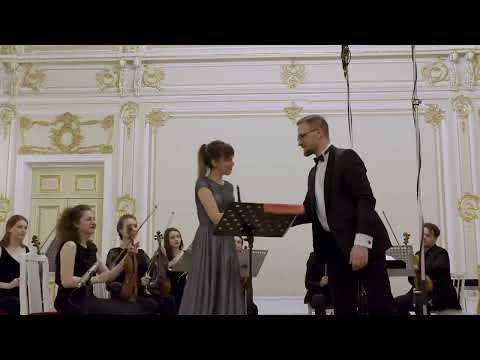 Antonio Vivaldi Concerto for piccolo and orchestra C dur