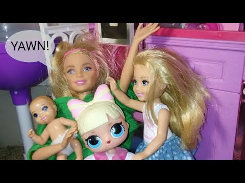 Barbie Dolls: The Robert's family morning routine