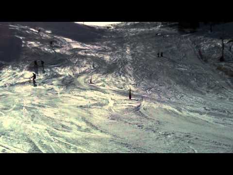 2011 12 04 Howelson Gates AT Chasing BB