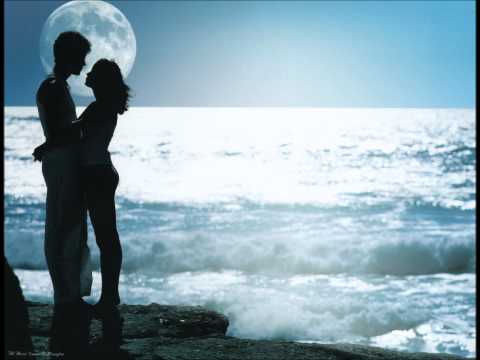 Markus Schulz feat. Jeniffer Rene - Not The Same