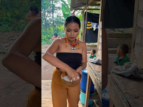 Una chicha para la nativa 😋😋#napo #tena