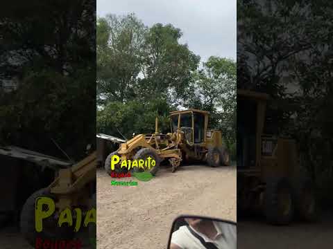 Maquinaria estacionada Vía Labranzagrande - Yopal  24/11/2025