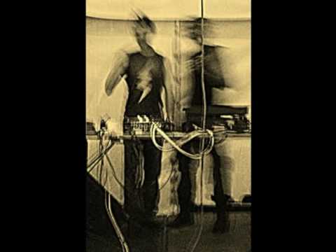 nogossos - drugs_02 - live @ Freemuzik BS - 2005