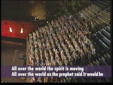 All over the World the Spirit is moving - Roy Turner